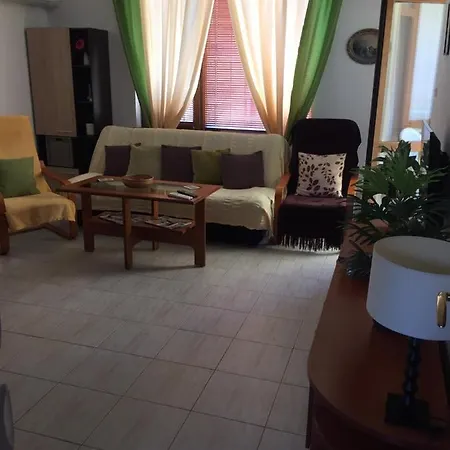Siana 1 Apartment *