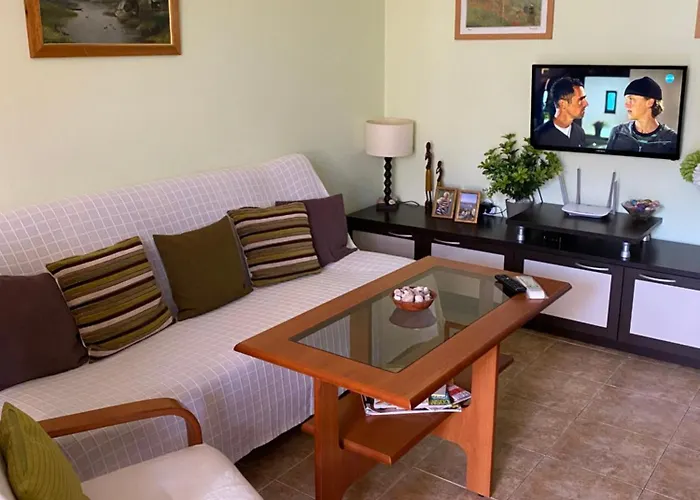 Appartement Siana 1 *